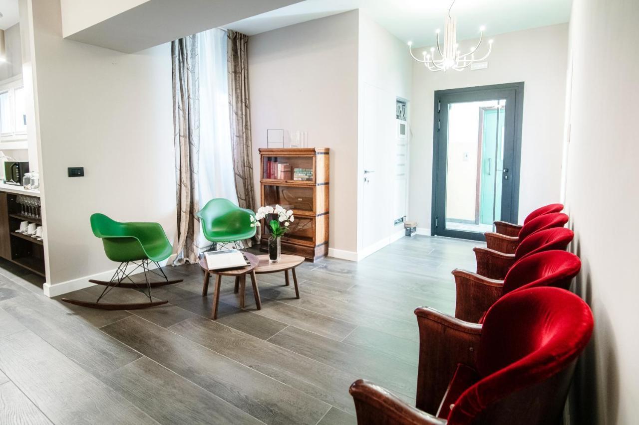 In Centro Luxury Rooms Como Exterior foto