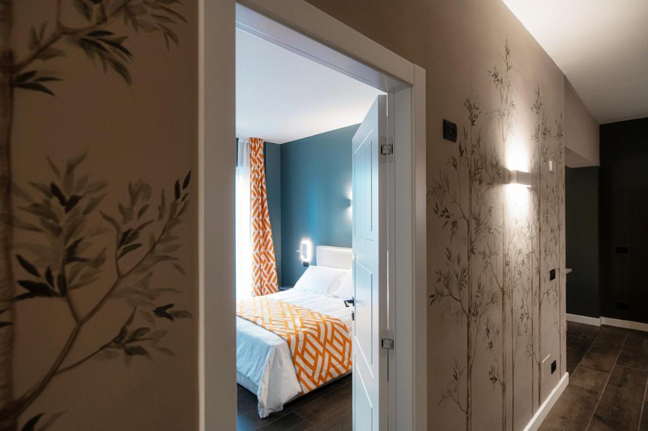 In Centro Luxury Rooms Como Exterior foto